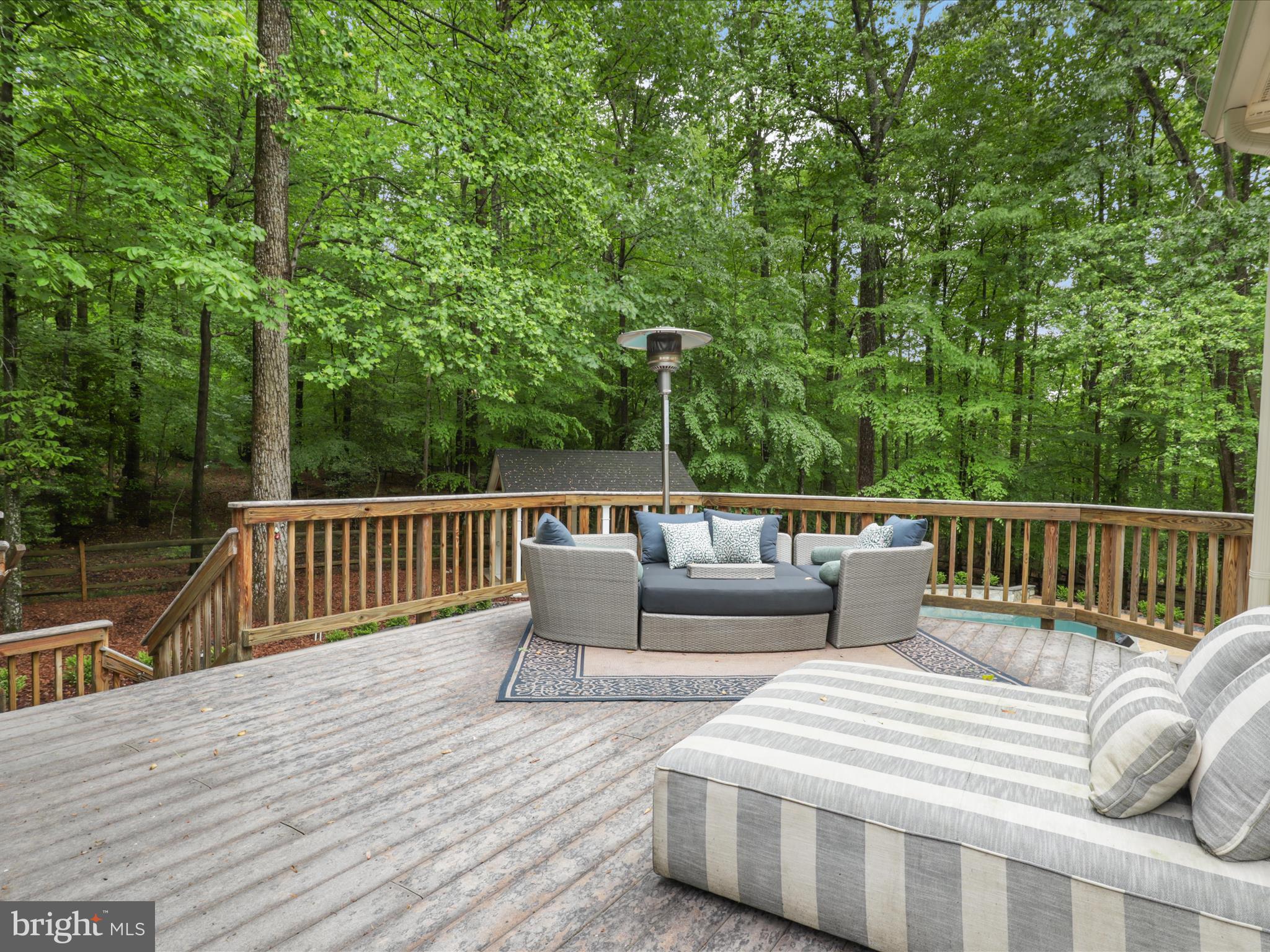 Fairfax Station, Virginia, 22039, United States, 5 Bedrooms Bedrooms, ,6 BathroomsBathrooms,Residential,For Sale,1810572