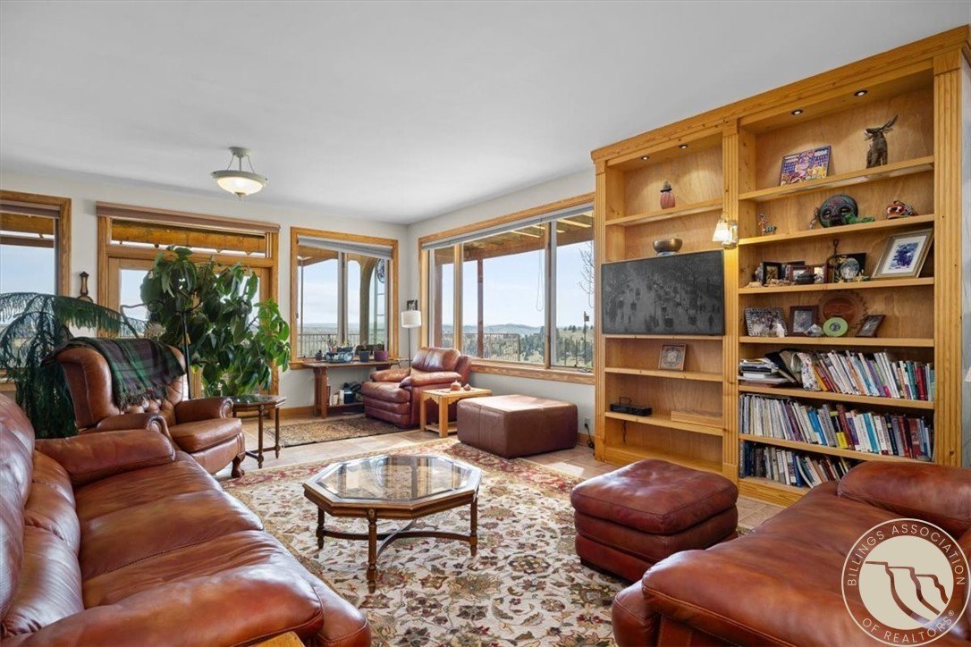 Billings, Montana, 59101, United States, 5 Bedrooms Bedrooms, ,4 BathroomsBathrooms,Residential,For Sale,1977602