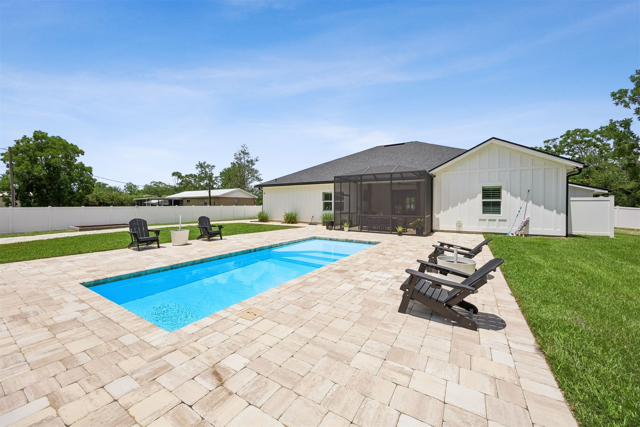 Callahan, Florida, 32011, United States, 4 Bedrooms Bedrooms, ,2 BathroomsBathrooms,Residential,For Sale,2049418