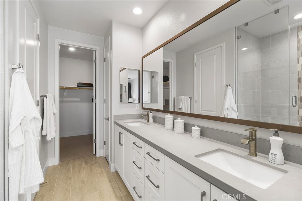 Indio, California, 92201, United States, 2 Bedrooms Bedrooms, ,3 BathroomsBathrooms,Residential,For Sale,1919673