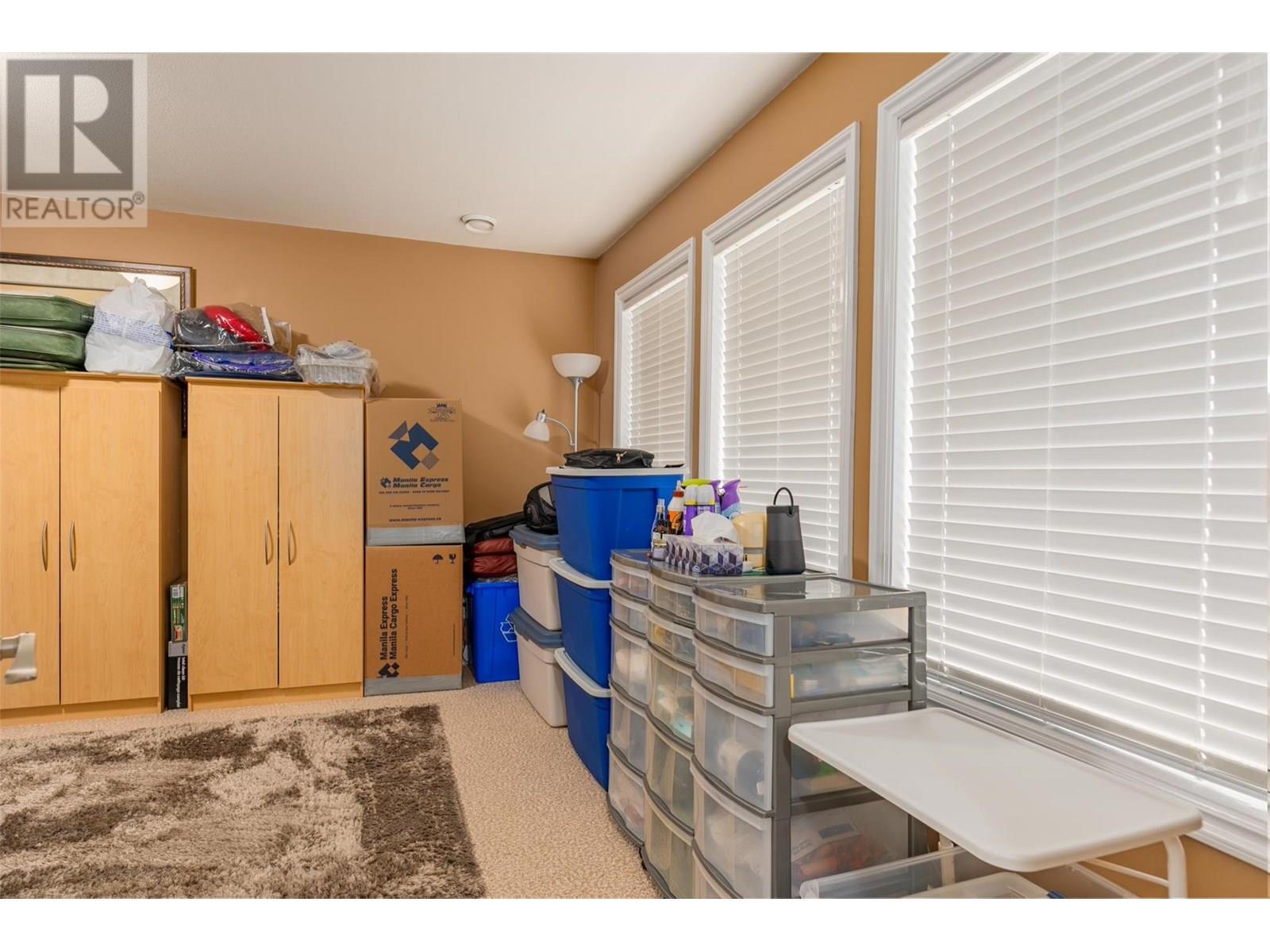 CASTLEGAR, British Columbia, V1N 1J7, CA, 3 Bedrooms Bedrooms, ,2 BathroomsBathrooms,Residential,For Sale,1913084