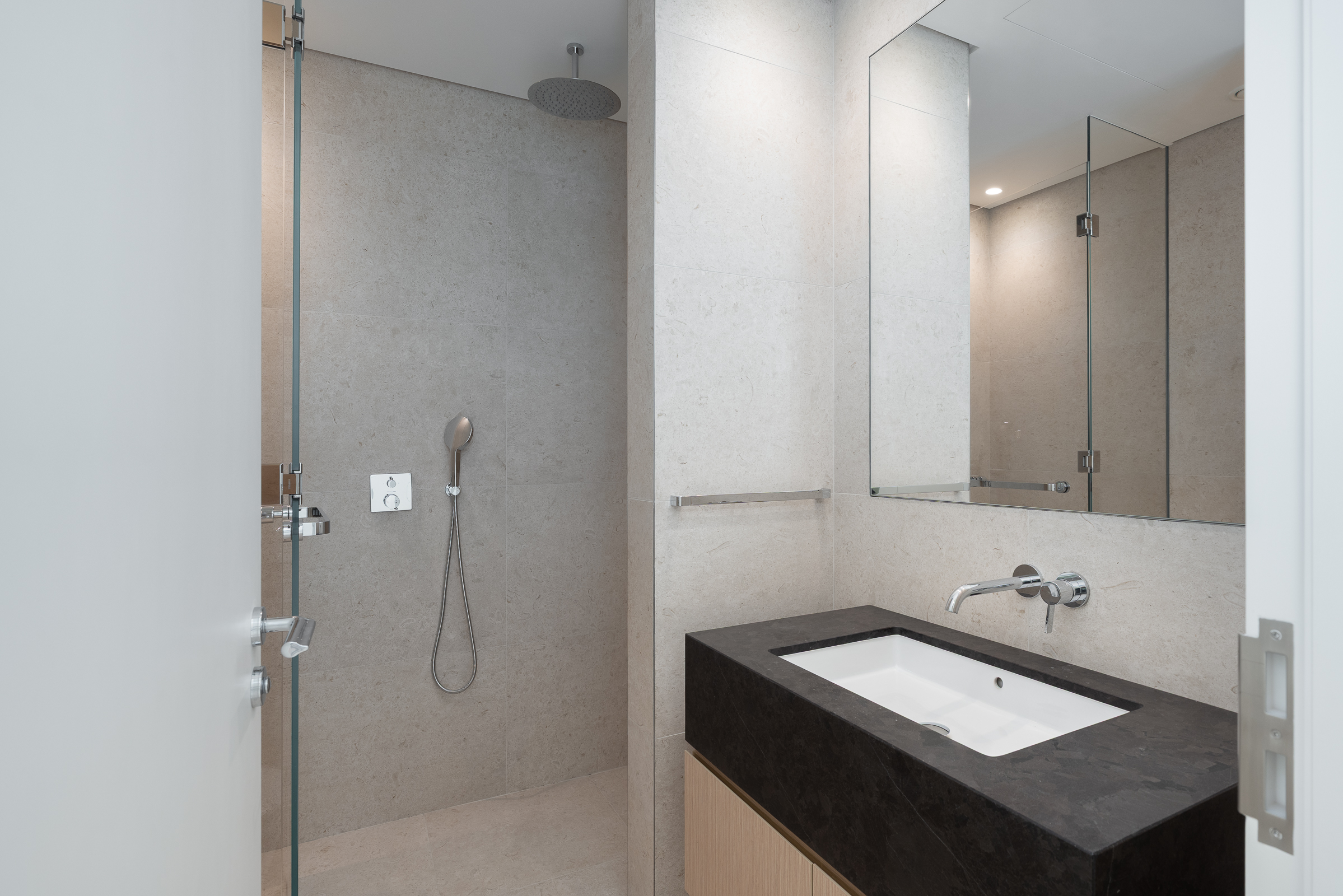  High-Floor Canalfront Apartment in Jumeirah - 物件實景