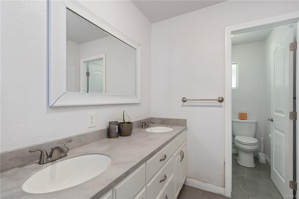 Redlands, California, 92373, United States, 4 Bedrooms Bedrooms, ,3 BathroomsBathrooms,Residential,For Sale,1824077