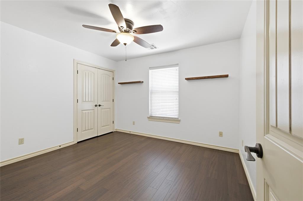 Mustang, Oklahoma, 73064, United States, 4 Bedrooms Bedrooms, ,4 BathroomsBathrooms,Residential,For Sale,1966333