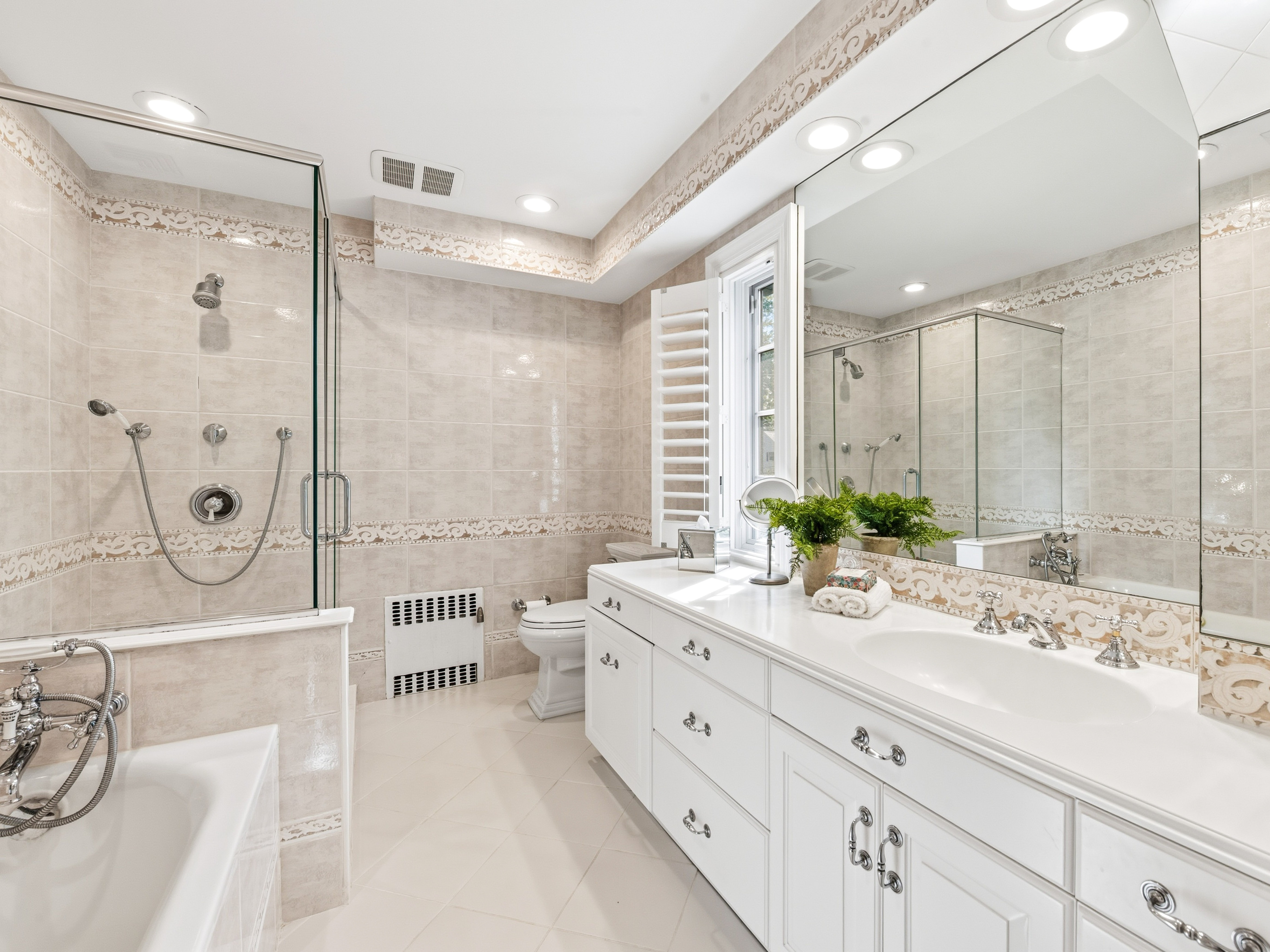  403 Ryder Road, Manhasset, NY 11030 - 物件實景