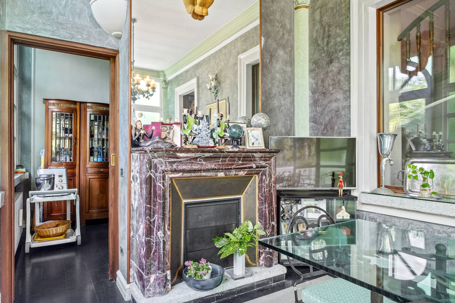 Luino, Varese, 21016, IT, 9 Bedrooms Bedrooms, ,10 BathroomsBathrooms,Residential,For Sale,1804075
