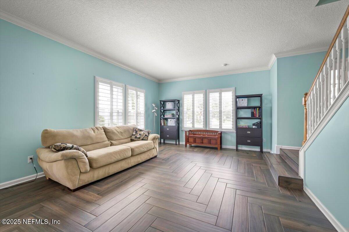 Jacksonville, Florida, 32256, United States, 5 Bedrooms Bedrooms, ,4 BathroomsBathrooms,Residential,For Sale,1974512