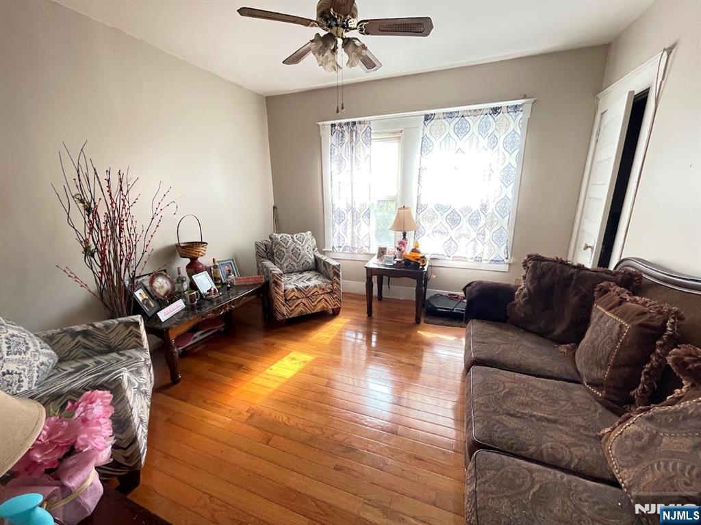 Newark, New Jersey, 07104, United States, 7 Bedrooms Bedrooms, ,4 BathroomsBathrooms,Residential,For Sale,1980017