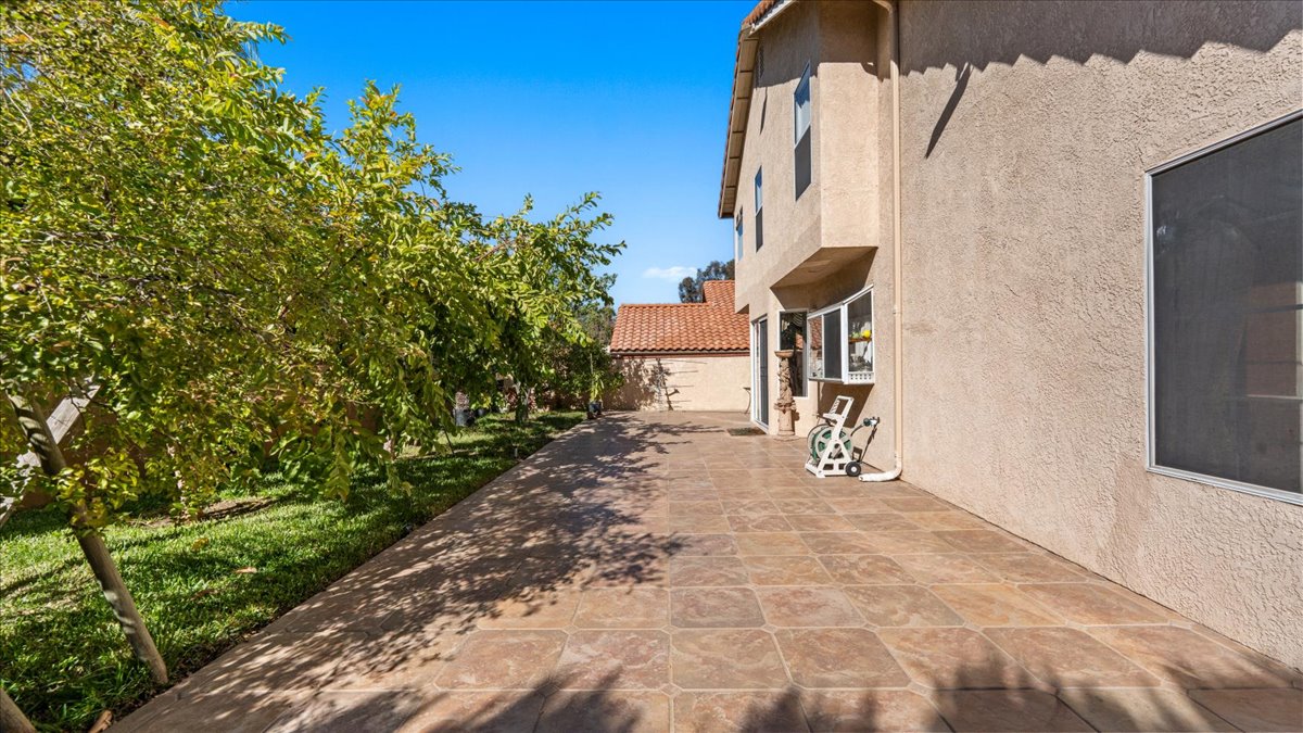 Corona, California, 92881, United States, 5 Bedrooms Bedrooms, ,3 BathroomsBathrooms,Residential,For Sale,1983465