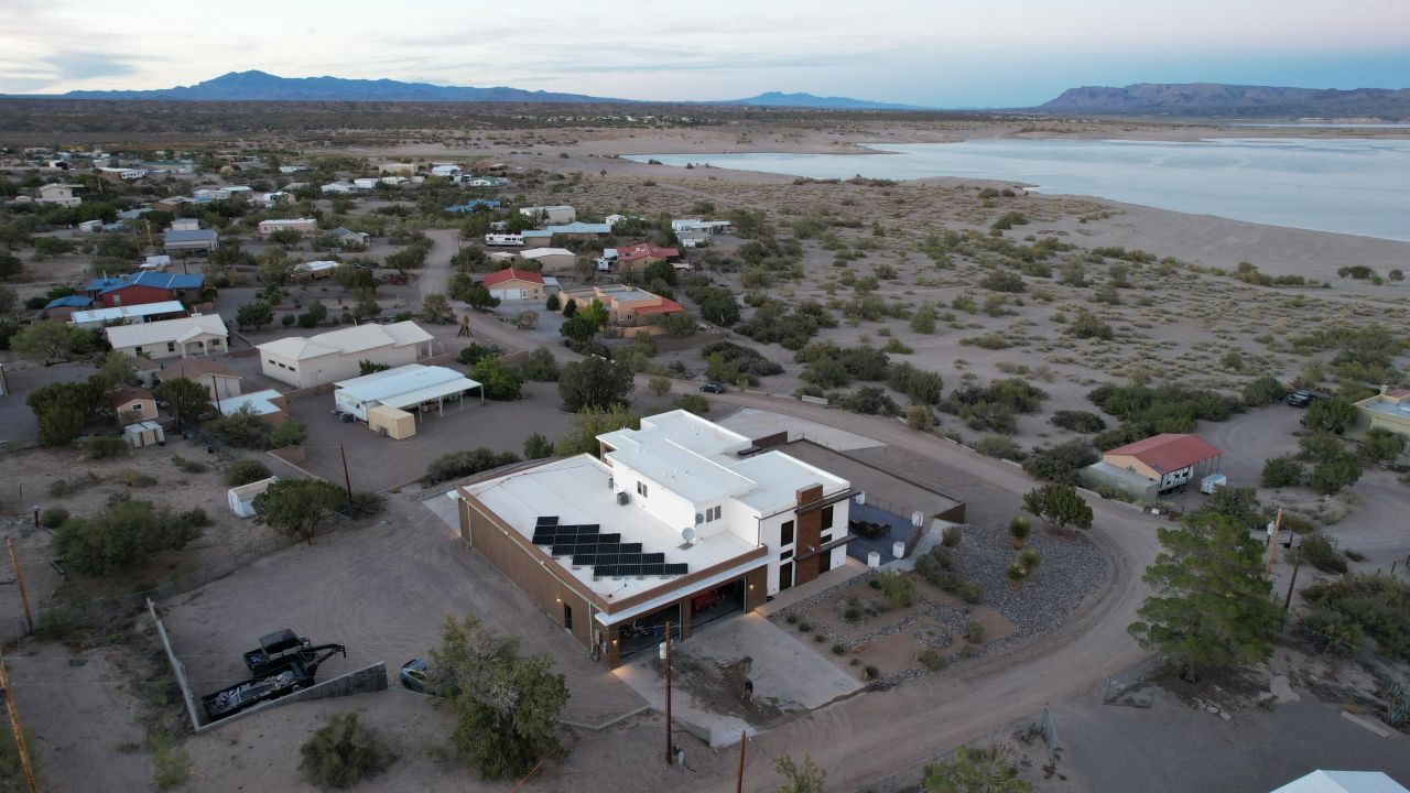 Elephant Butte, New Mexico, 87935, United States, 4 Bedrooms Bedrooms, ,4 BathroomsBathrooms,Residential,For Sale,1986304