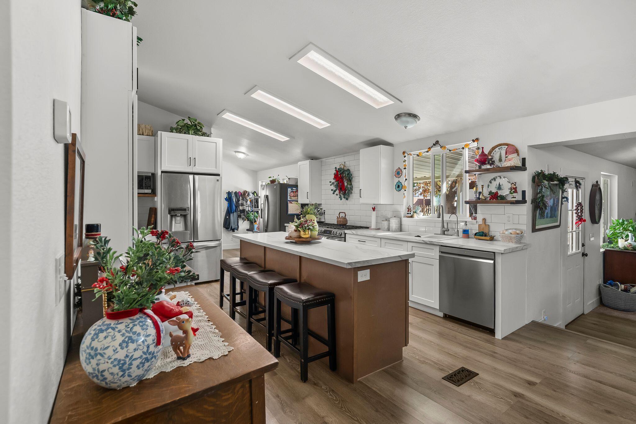 St George, Utah, 84770, United States, 6 Bedrooms Bedrooms, ,3 BathroomsBathrooms,Residential,For Sale,2005357