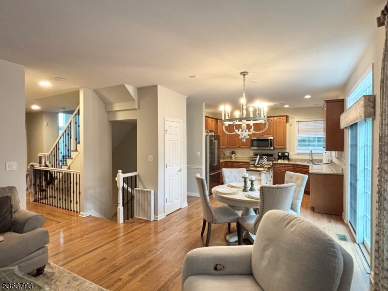 North Haledon Boro, New Jersey, 07508, United States, 4 Bedrooms Bedrooms, ,4 BathroomsBathrooms,Residential,For Sale,1866424