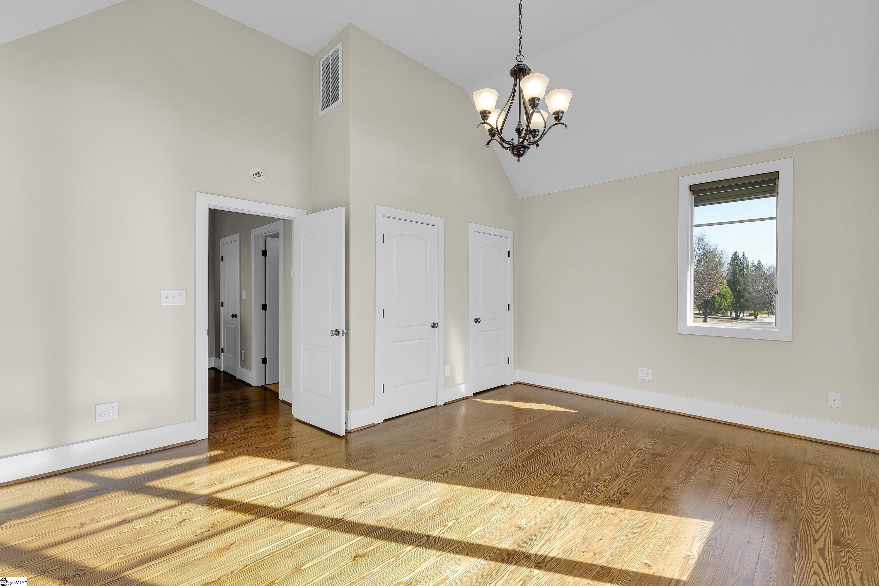 Piedmont, South Carolina, 29673, United States, 4 Bedrooms Bedrooms, ,4 BathroomsBathrooms,Residential,For Sale,2002140