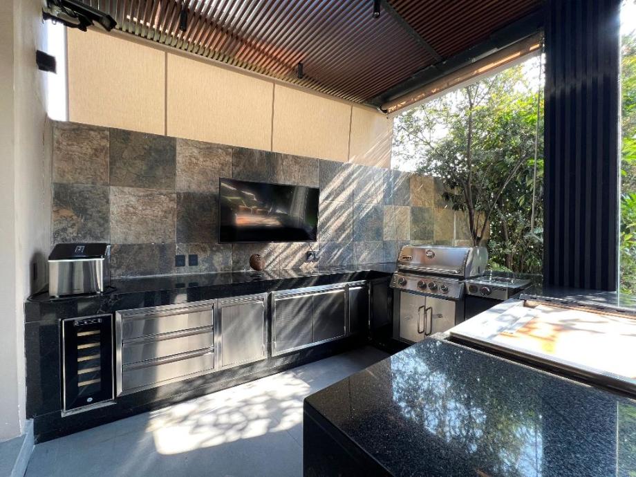 Huixquilucan, Estado de méxico, 52774, Mexico, 4 Bedrooms Bedrooms, ,4 BathroomsBathrooms,Residential,For Sale,1691584