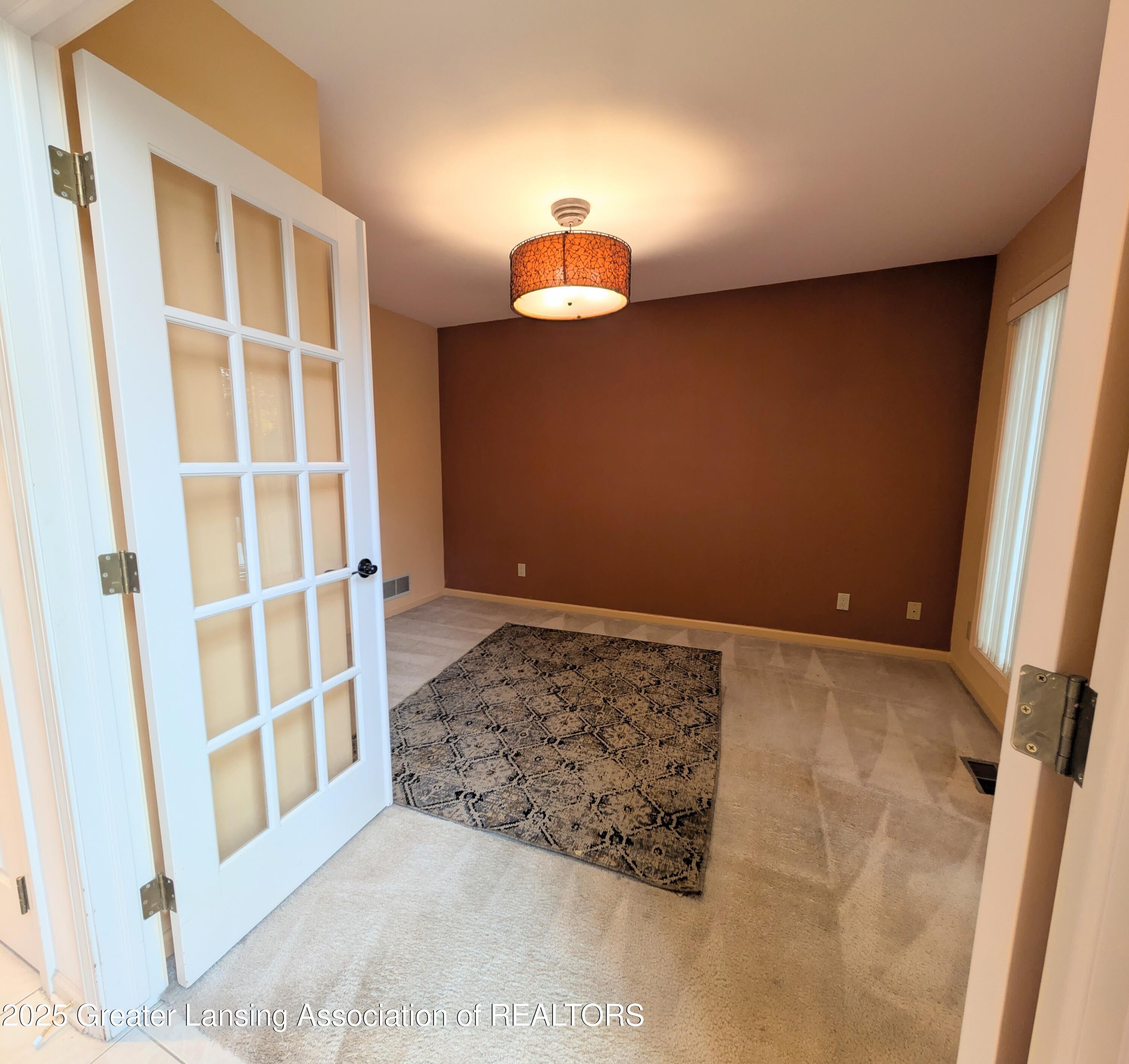 Haslett, Michigan, 48840, United States, 4 Bedrooms Bedrooms, ,4 BathroomsBathrooms,Residential,For Sale,1988994