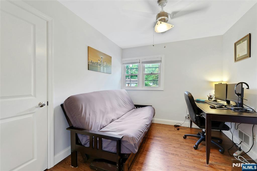 River Edge, New Jersey, 07661, United States, 4 Bedrooms Bedrooms, ,3 BathroomsBathrooms,Residential,For Sale,1988189