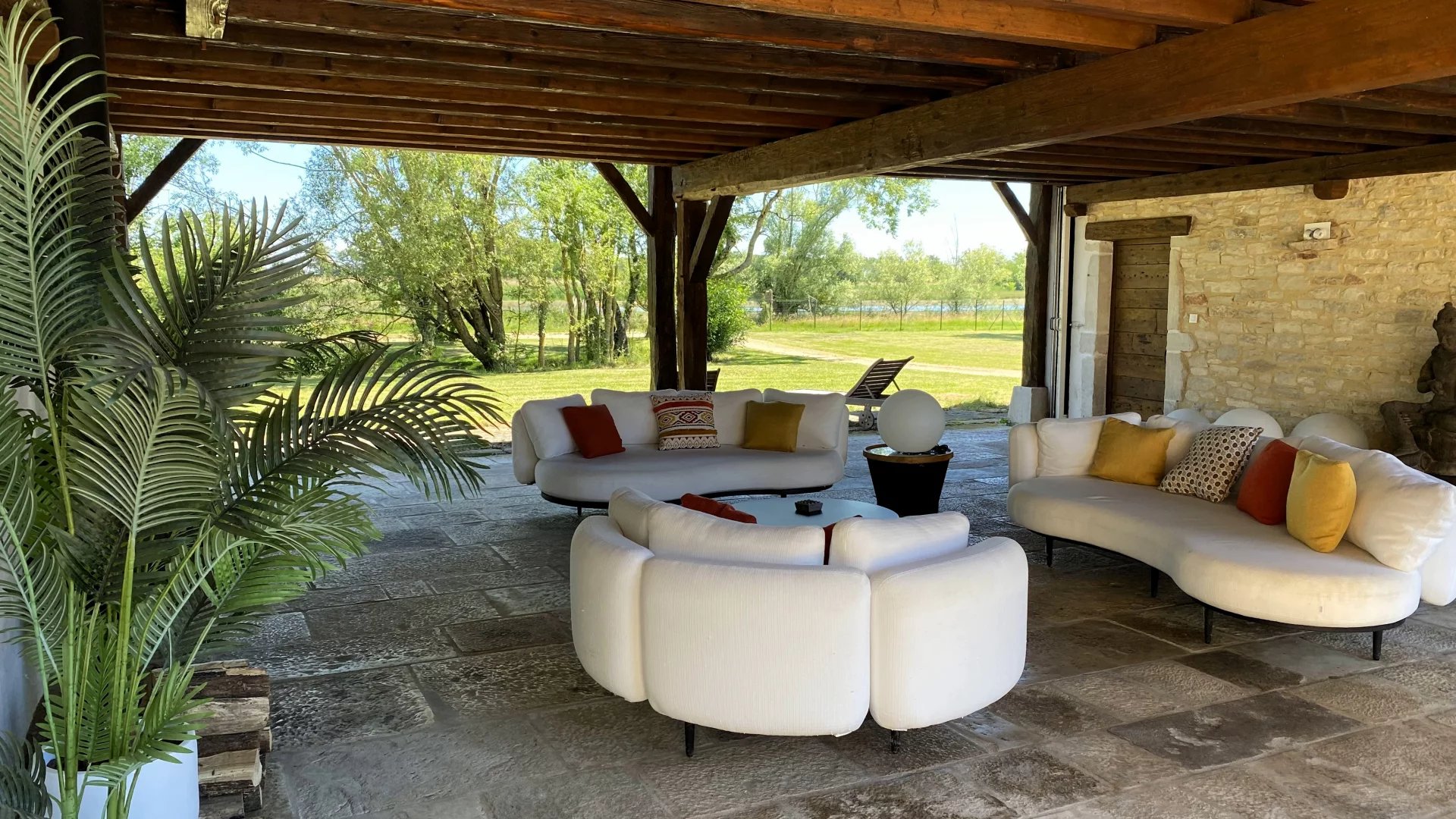 Villars-les-Dombes, Auvergne-Rhône-Alpes, 01330, FR, 7 Bedrooms Bedrooms, ,16 BathroomsBathrooms,Residential,For Sale,1994546