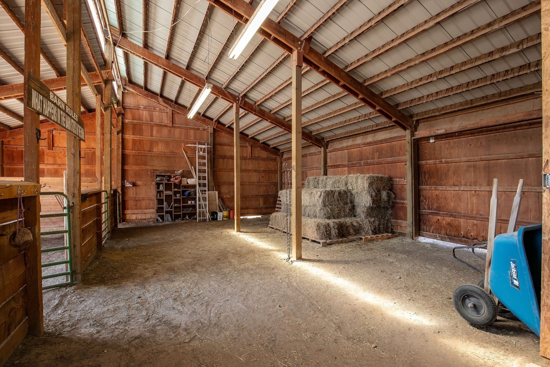  12913 S W Lark Meadow Lane Powell Butte, OR 97753 - 物件實景