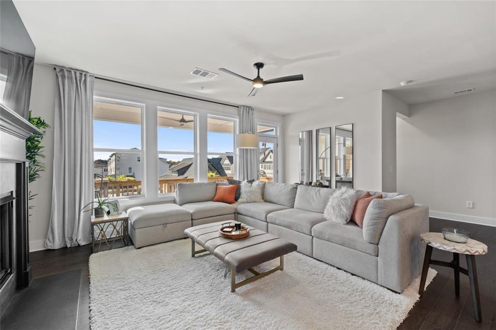 Cumming, Georgia, 30041, United States, 3 Bedrooms Bedrooms, ,4 BathroomsBathrooms,Residential,For Sale,1991085