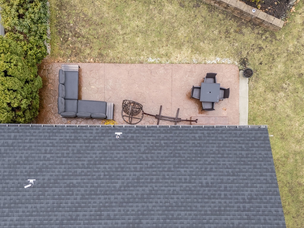 Cumberland, Rhode Island, 02864, United States, 4 Bedrooms Bedrooms, ,2 BathroomsBathrooms,Residential,For Sale,2040279