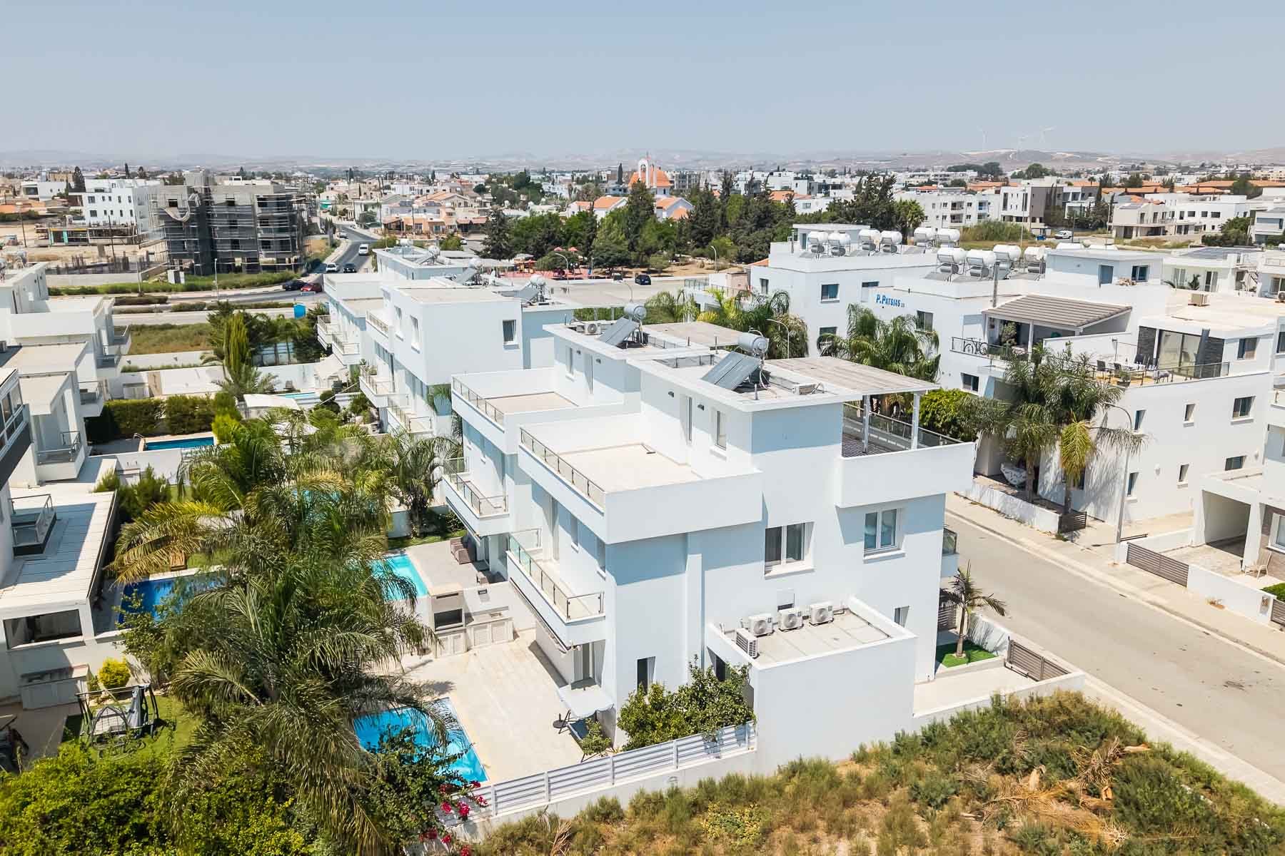  4 Bedroom  Coastal Villa with Private Pool and Sea View Roof Terraces - 物件實景