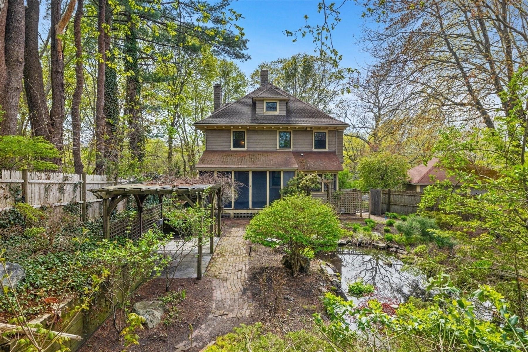 186 Elm Street, North Attleboro, MA, 02760 - 物件實景