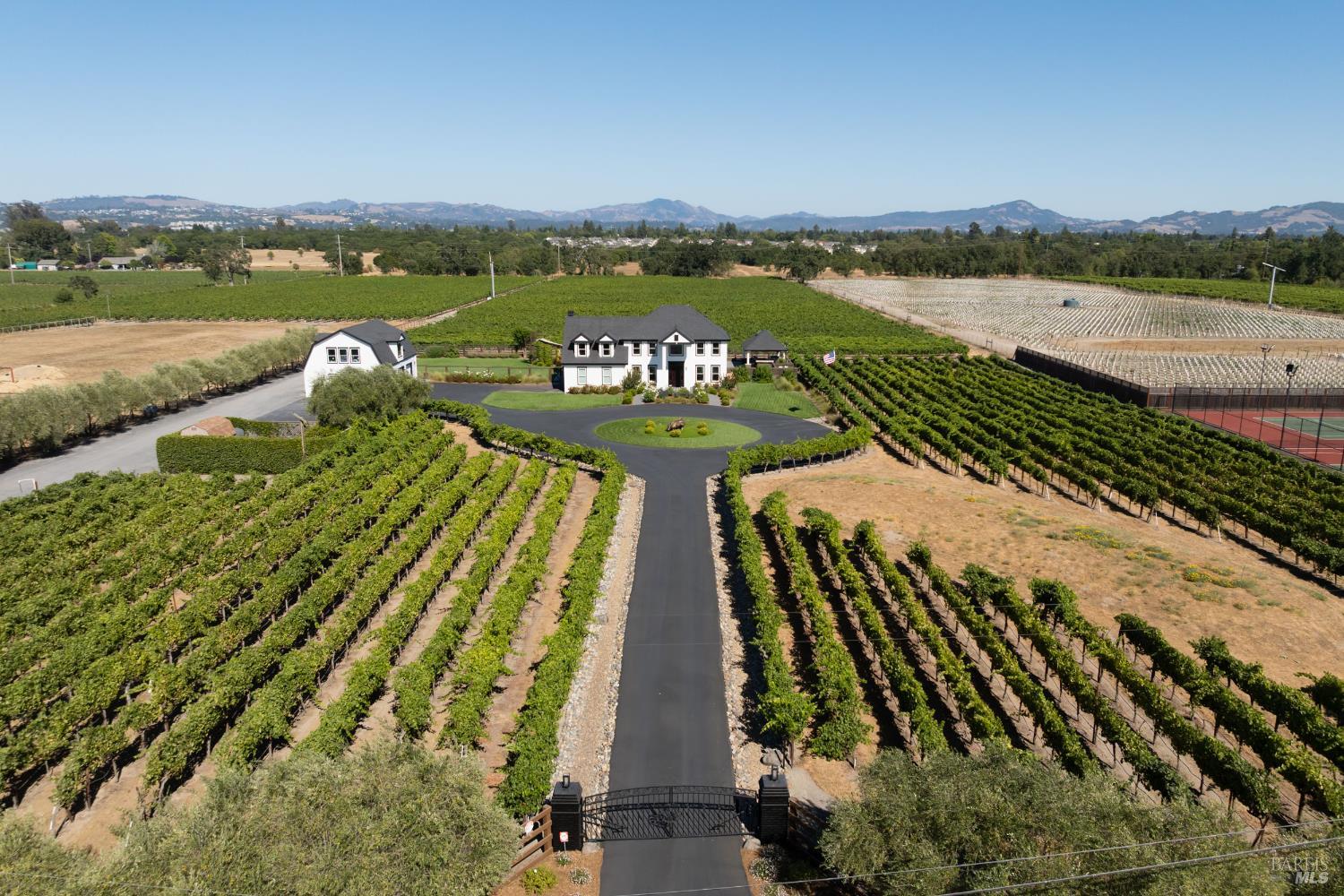 Santa Rosa, California, 95401, United States, 4 Bedrooms Bedrooms, ,4 BathroomsBathrooms,Residential,For Sale,1993093