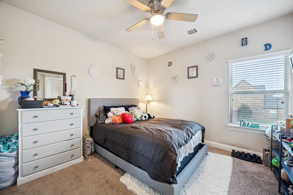 Rowlett, Texas, 75089, United States, 4 Bedrooms Bedrooms, ,4 BathroomsBathrooms,Residential,For Sale,1911433
