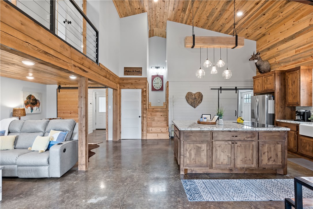 Franklin, Texas, 77856, United States, 2 Bedrooms Bedrooms, ,2 BathroomsBathrooms,Residential,For Sale,1926528