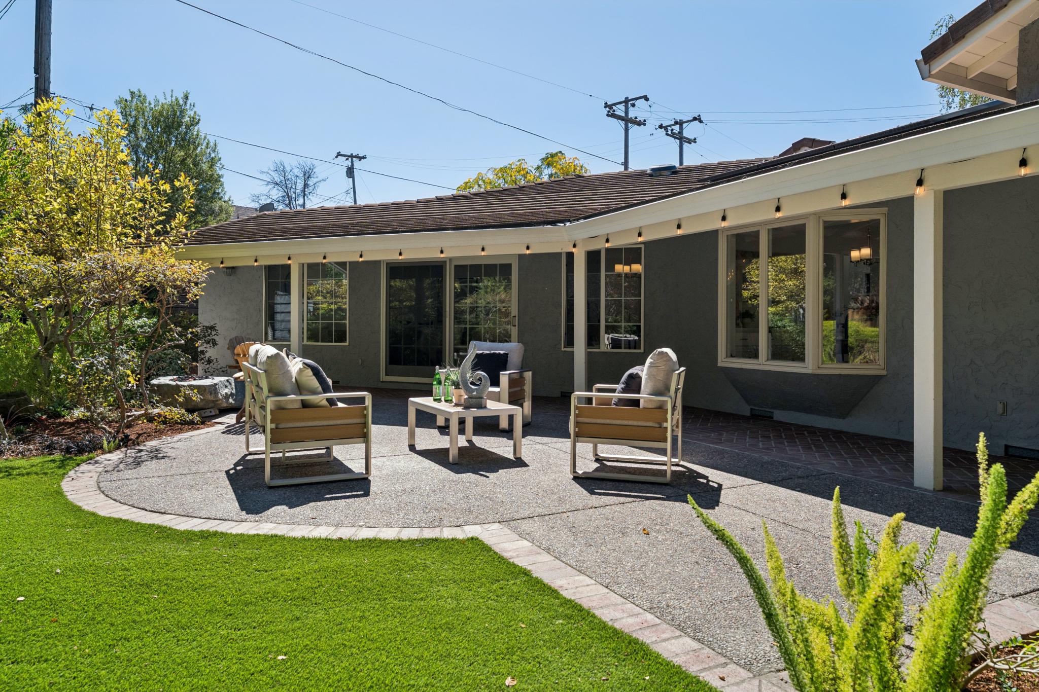  Resort-Style Home in Los Altos - 物件實景