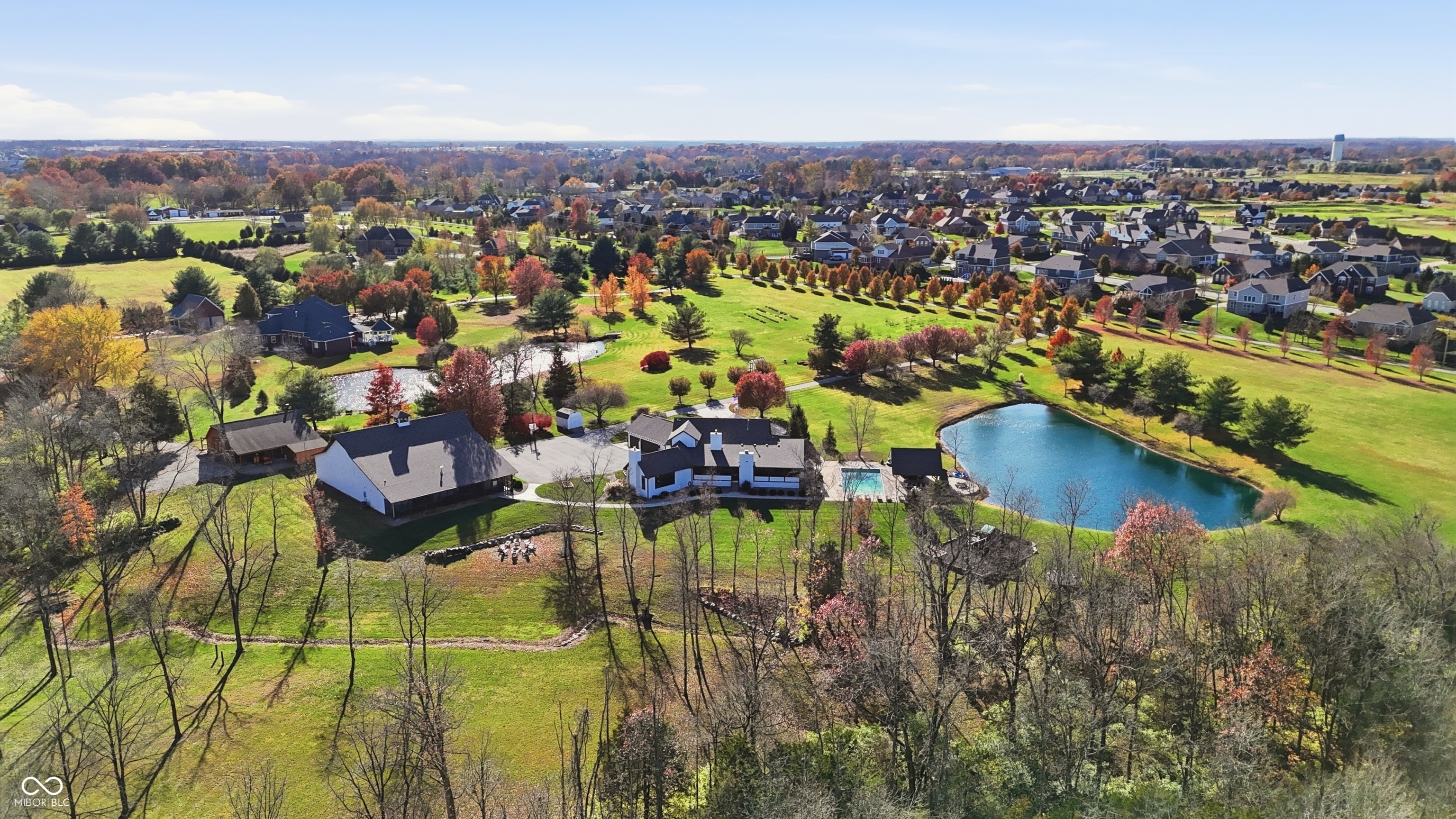 Bargersville, Indiana, 46106, United States, 5 Bedrooms Bedrooms, ,6 BathroomsBathrooms,Residential,For Sale,1992401