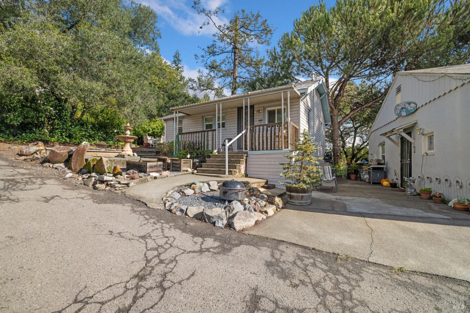 Santa Rosa, California, 95409, United States, 4 Bedrooms Bedrooms, ,2 BathroomsBathrooms,Residential,For Sale,1976725