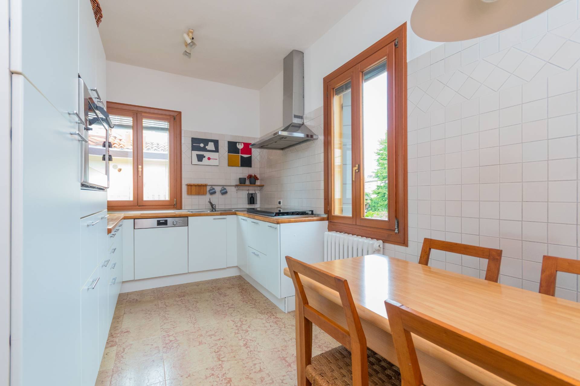 Venezia, Venezia, 30100, IT, 4 Bedrooms Bedrooms, ,2 BathroomsBathrooms,Residential,For Sale,1786336