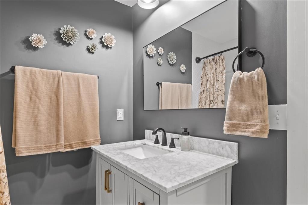 Marietta, Georgia, 30066, United States, 4 Bedrooms Bedrooms, ,3 BathroomsBathrooms,Residential,For Sale,1994491