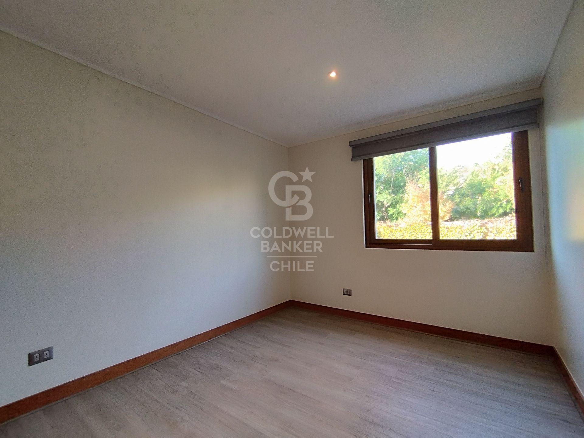 Colina, Chile, 7 Bedrooms Bedrooms, ,5 BathroomsBathrooms,Residential,For Sale,2002956