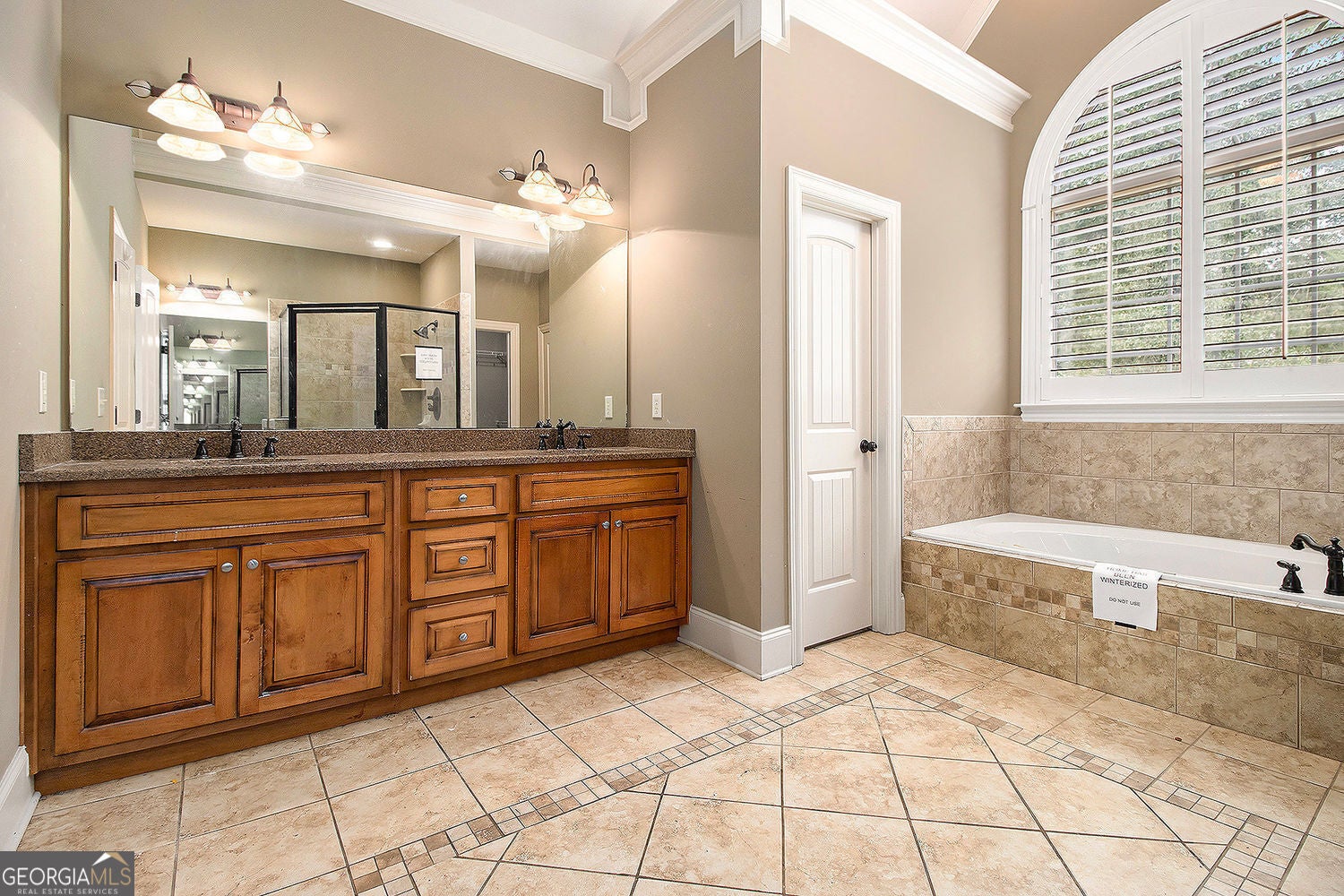 Covington, Georgia, 30014, United States, 4 Bedrooms Bedrooms, ,3 BathroomsBathrooms,Residential,For Sale,1953344