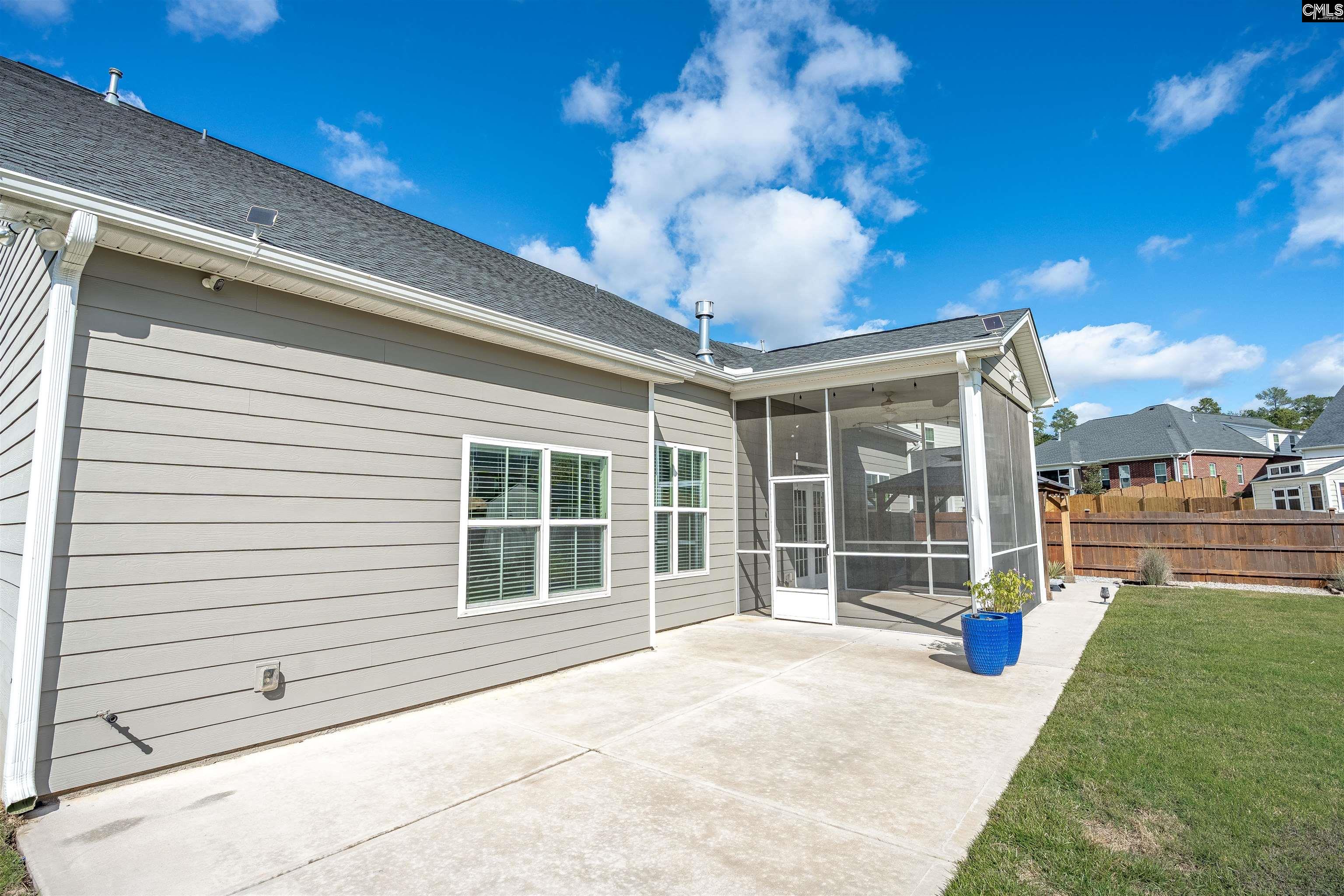 Chapin, South Carolina, 29036, United States, 5 Bedrooms Bedrooms, ,4 BathroomsBathrooms,Residential,For Sale,1986267