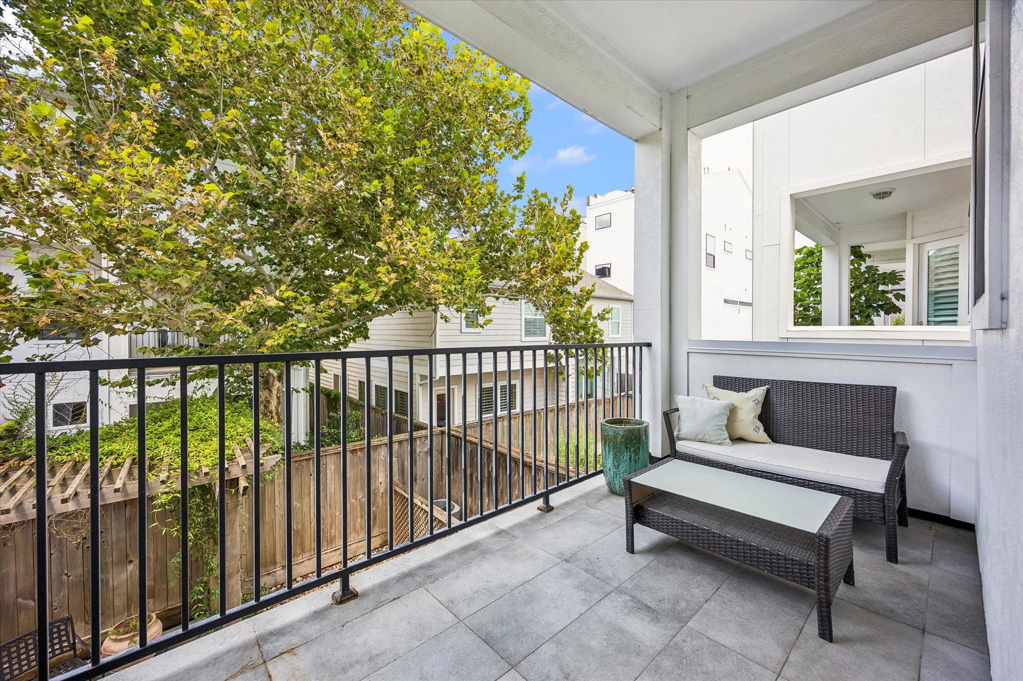  1810 Ridgewood Street - 物件實景