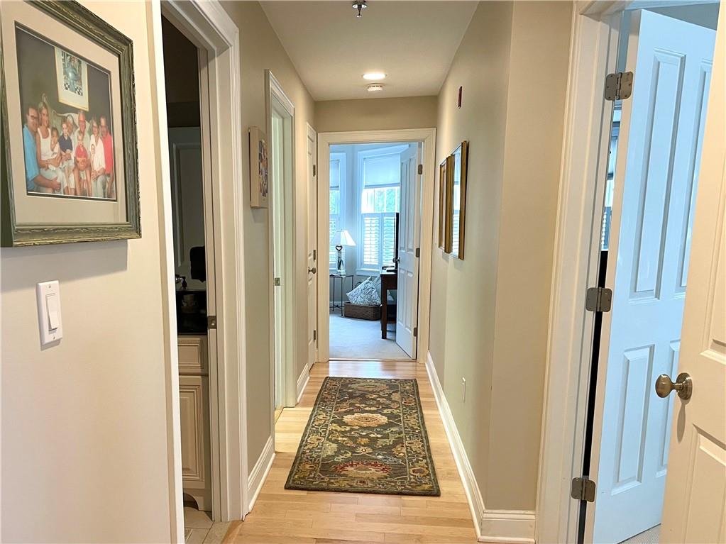 Tiverton, Rhode Island, 02878, United States, 2 Bedrooms Bedrooms, ,2 BathroomsBathrooms,Residential,For Sale,1928076