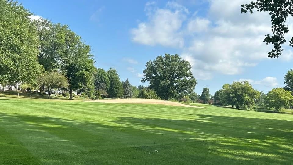 Bay City, Michigan, 48706, United States, 4 Bedrooms Bedrooms, ,5 BathroomsBathrooms,Residential,For Sale,1986135