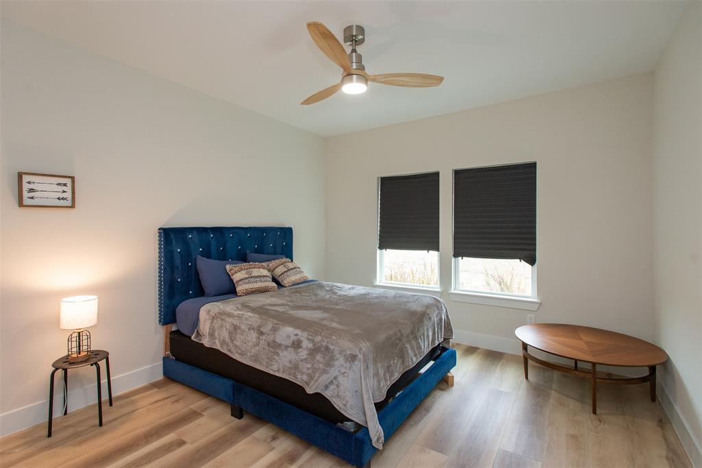 Mabank, Texas, 75143, United States, 4 Bedrooms Bedrooms, ,3 BathroomsBathrooms,Residential,For Sale,1942987