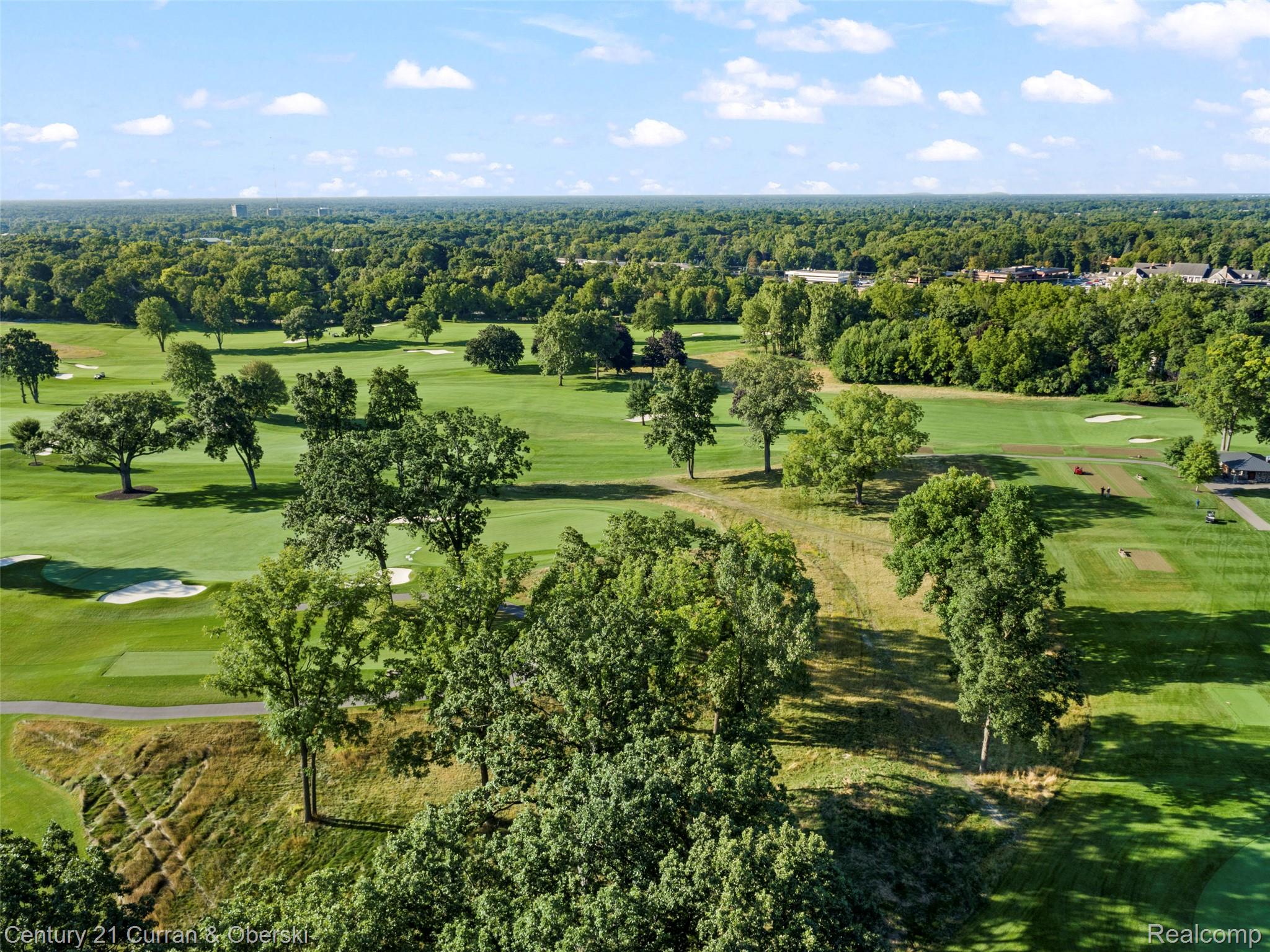 Farmington, Michigan, 48334, United States, 7 Bedrooms Bedrooms, ,8 BathroomsBathrooms,Residential,For Sale,1980731