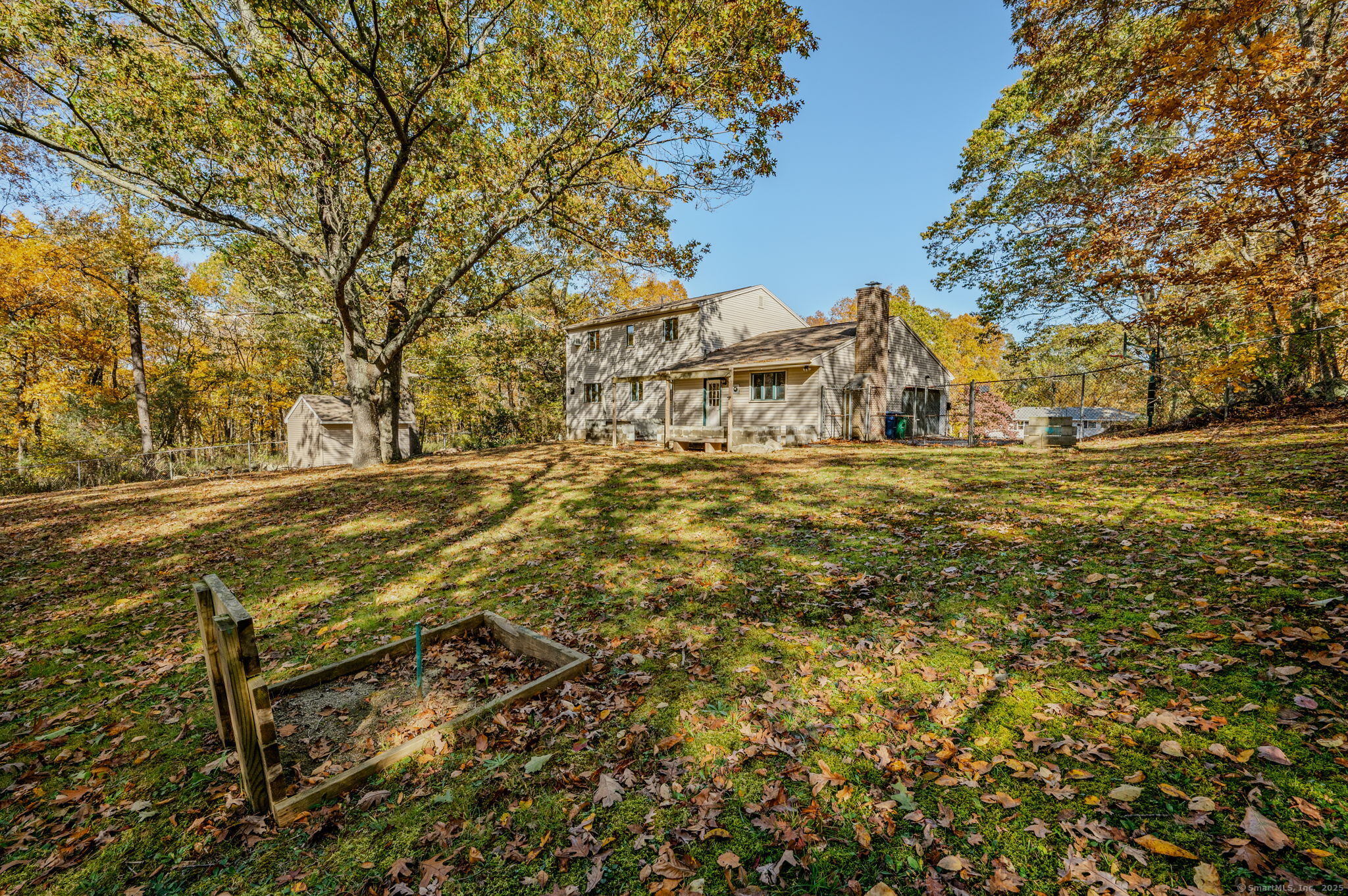 Waterford, Connecticut, 06385, United States, 3 Bedrooms Bedrooms, ,3 BathroomsBathrooms,Residential,For Sale,1969009