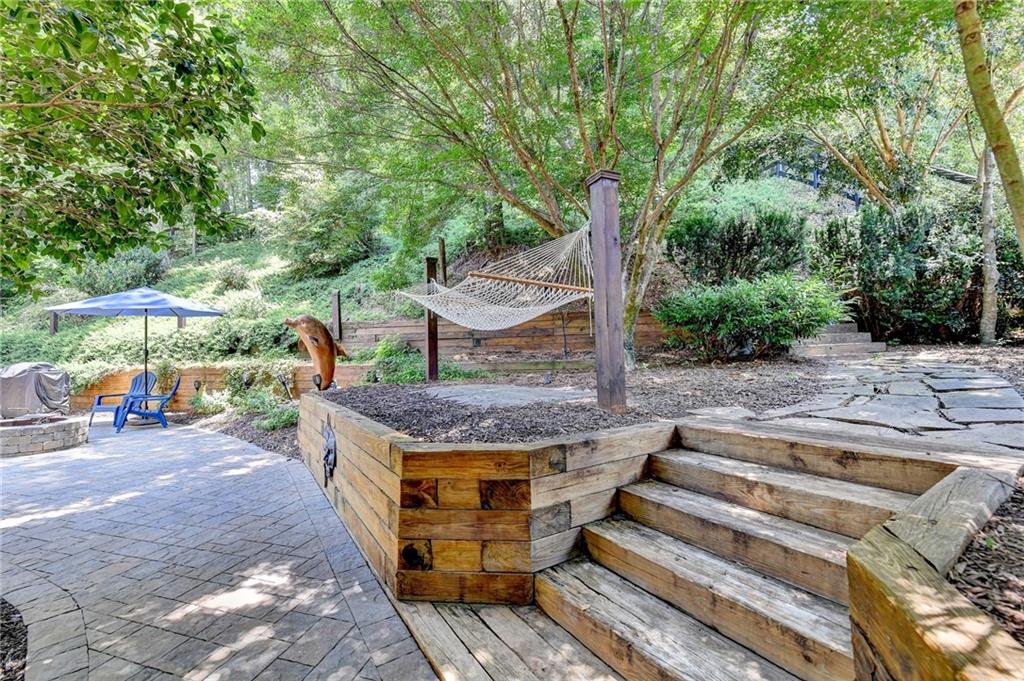 Canton, Georgia, 30115, United States, 6 Bedrooms Bedrooms, ,5 BathroomsBathrooms,Residential,For Sale,1887424