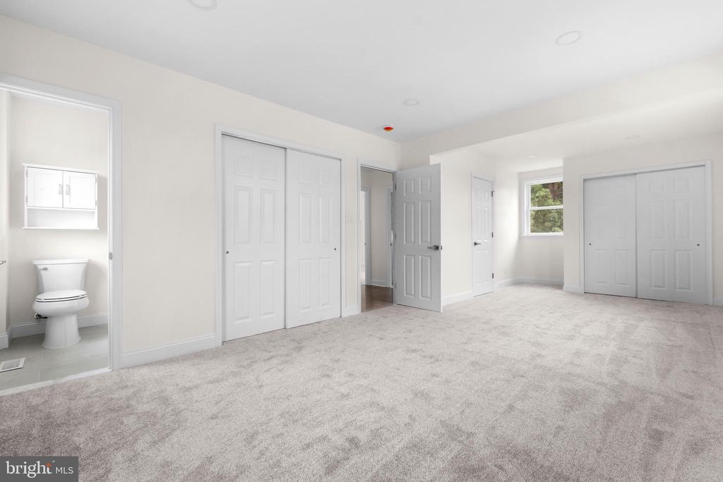 Cherry Hill, New Jersey, 08002, United States, 3 Bedrooms Bedrooms, ,3 BathroomsBathrooms,Residential,For Sale,1921829