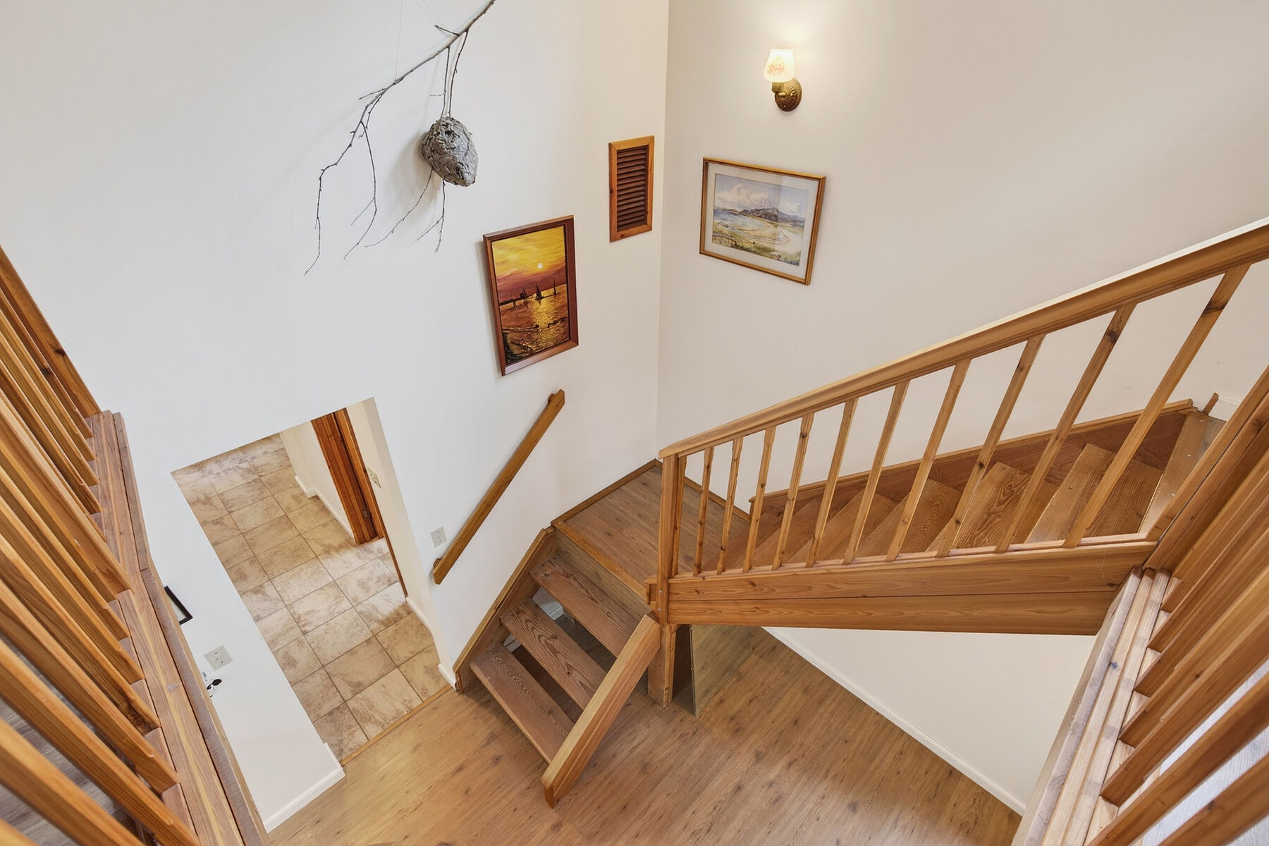  Rare Waterfront Gem - 物件實景