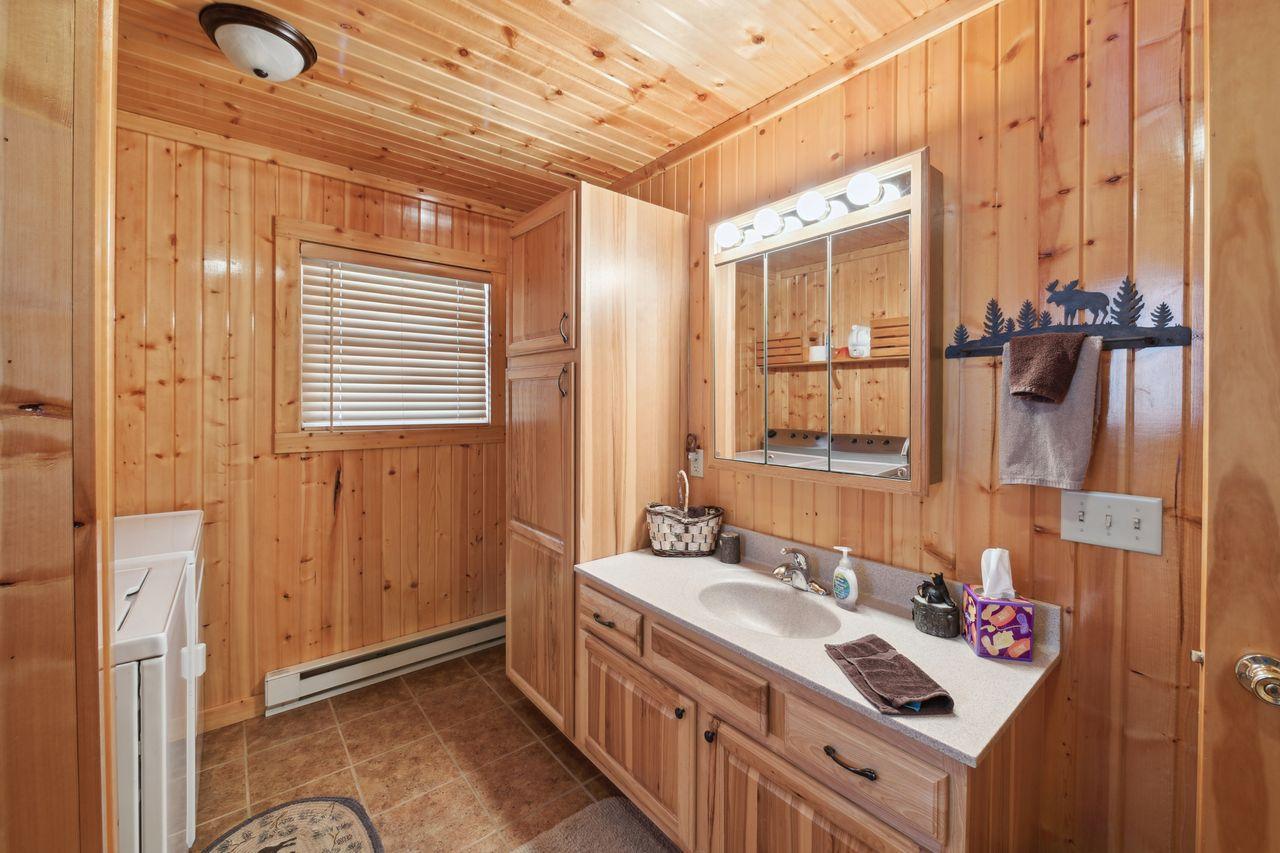 Washburn, Wisconsin, 54891, United States, 3 Bedrooms Bedrooms, ,1 BathroomBathrooms,Residential,For Sale,1687248