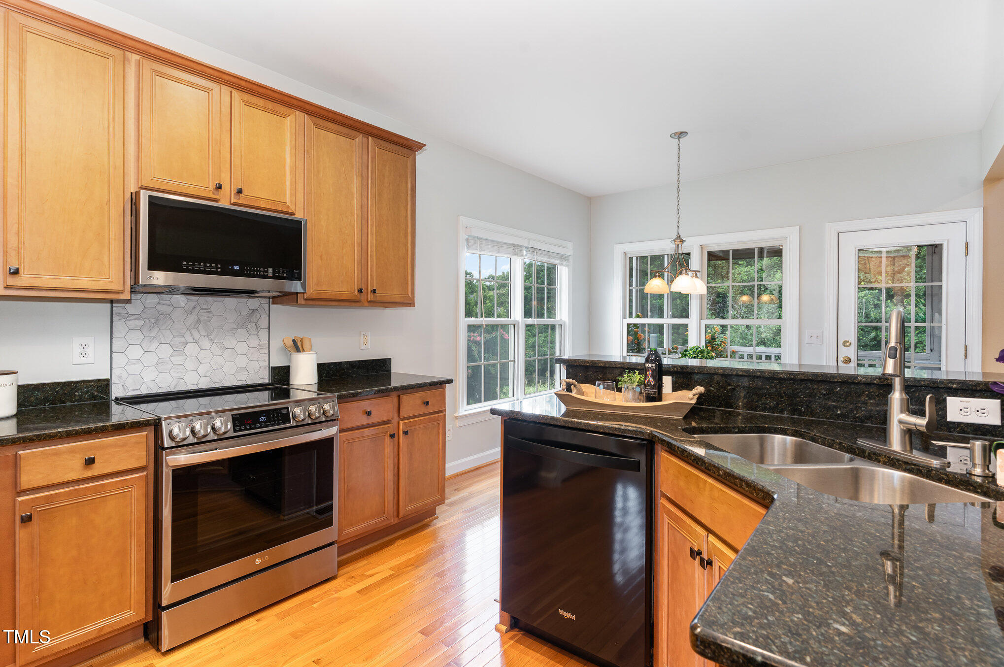 Fuquay Varina, North Carolina, 27526, United States, 3 Bedrooms Bedrooms, ,3 BathroomsBathrooms,Residential,For Sale,1900866