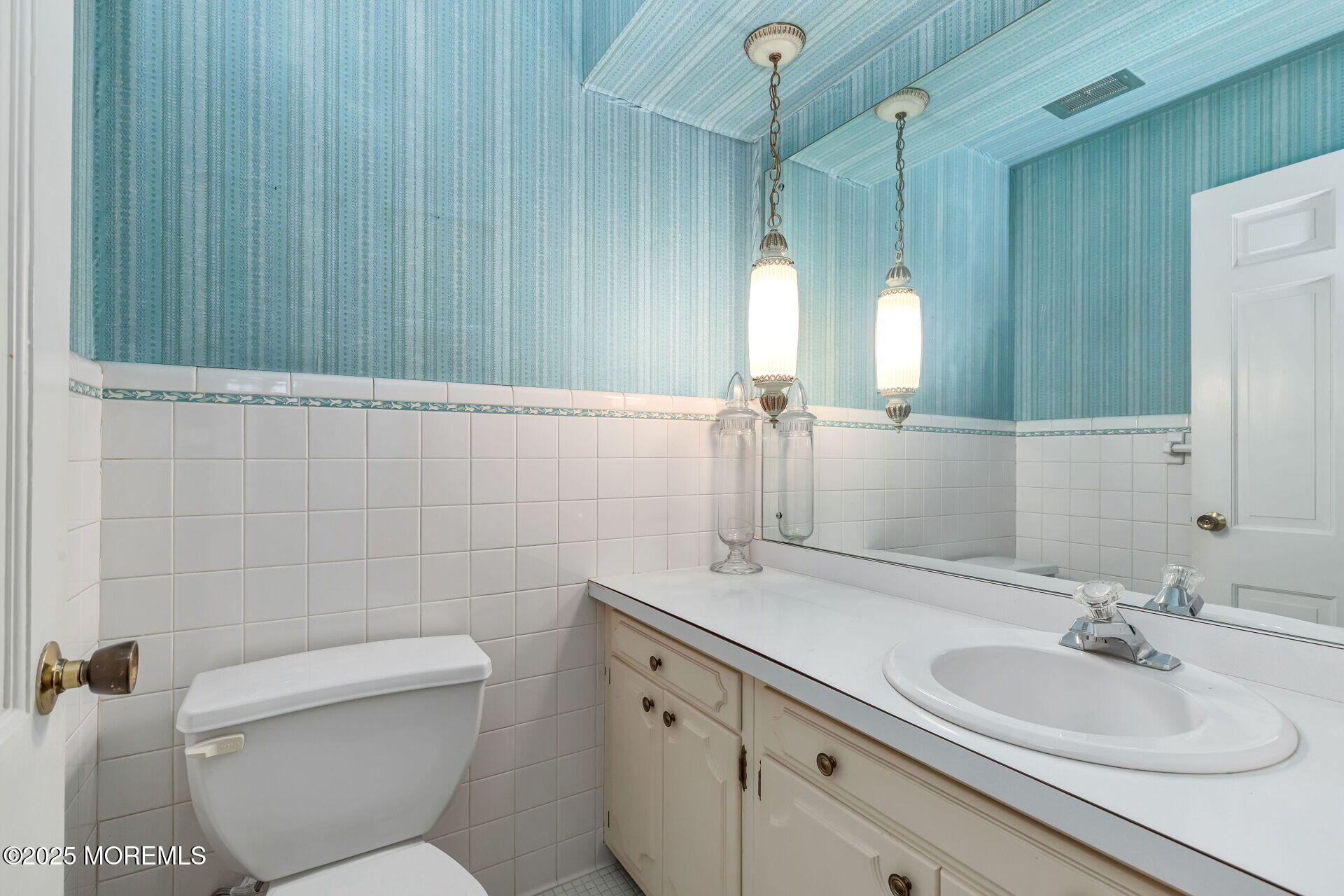 Toms River, New Jersey, 08753, United States, 6 Bedrooms Bedrooms, ,5 BathroomsBathrooms,Residential,For Sale,1984343