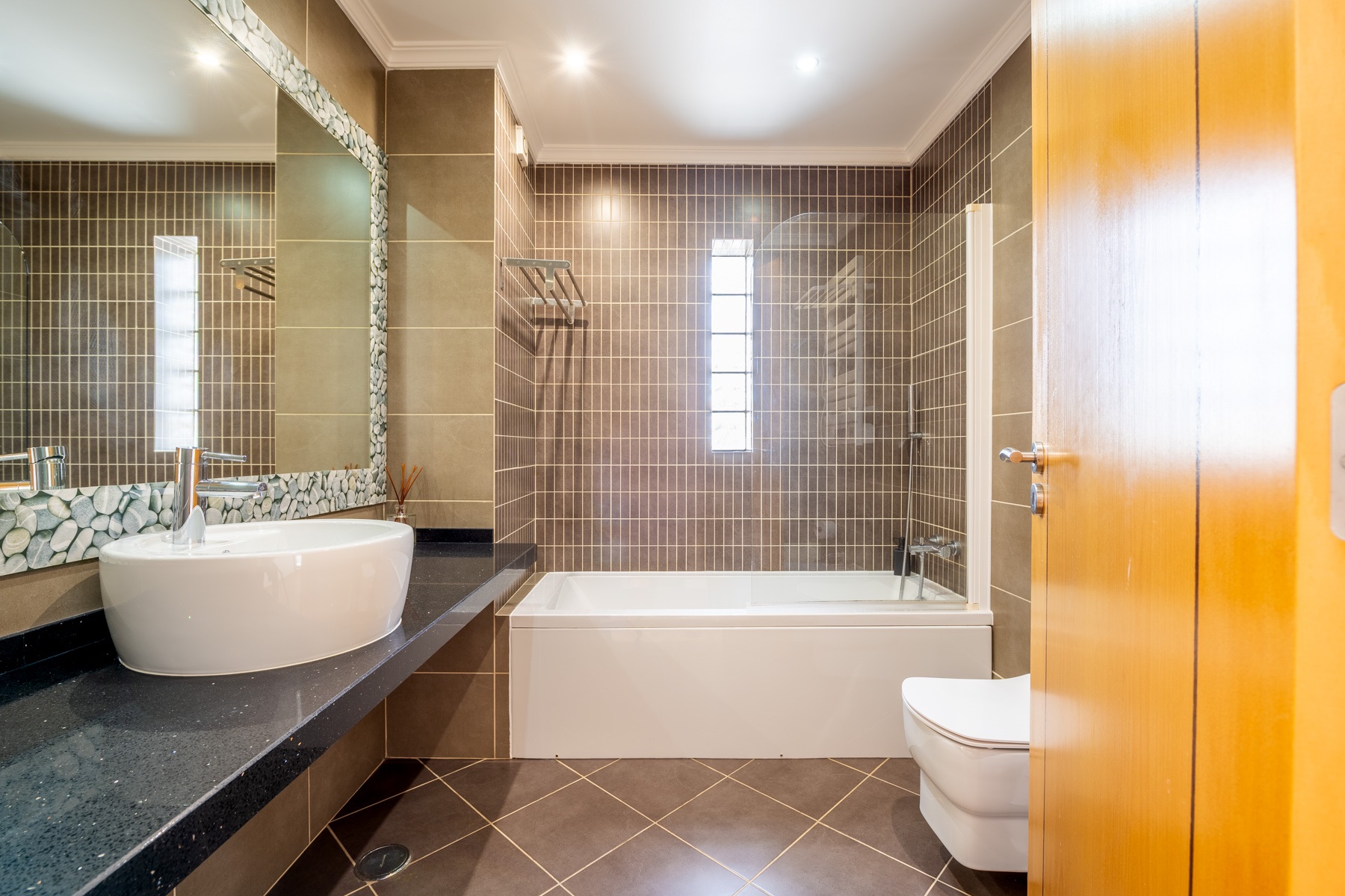  Semi-detached house, 3 bedrooms, for Sale - 物件實景